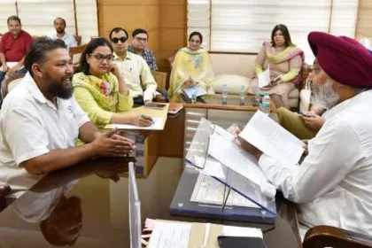 चार कर्मचारी यूनियनों के मांग पत्रों पर वित्त मंत्री ने किया विस्तार से विचार-विमर्श