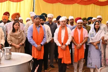 निर्जला एकादशी के अवसर पर राहगीरों को ठंडा-मीठा जल वितरित कर दी श्रद्धांजलि