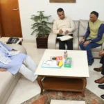 फ्लिपकार्ट के सीईओ कृष्णमूर्ति ने मुख्यमंत्री सैनी से हरियाणा भवन में की शिष्टाचार भेंट