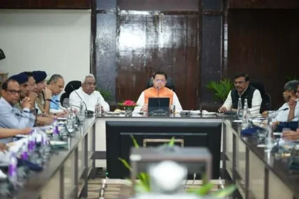 मानसून से पहले सभी तैयारियां पूरी करें, मुख्यमंत्री धामी ने अधिकारियों को दिए निर्देश