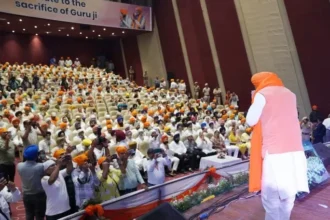 मुख्यमंत्री ने गुरु परंपरा के आदर्शों को अपनाने का आह्वान किया