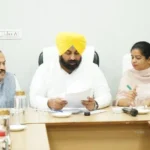 स्थानीय निकाय मंत्री हरजोत सिंह बैंस ने विकास परियोजनाओं की प्रगति की समीक्षा की