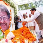 स्वर्गीय जसपाल राणा के छायाचित्र पर पुष्पांजलि अर्पित कर CM ने जताया सम्मान