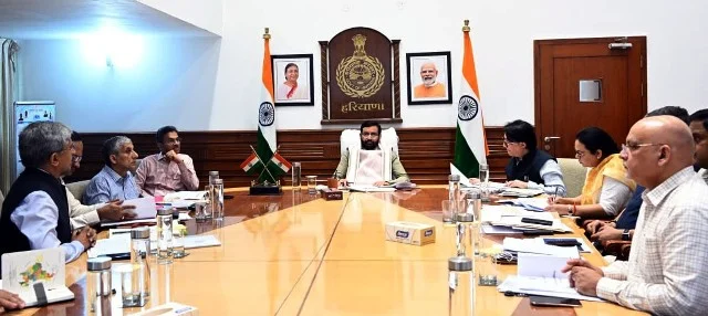 हरियाणा विजन-2047 के तहत आवास योजनाओं के रोडमैप की हुई समीक्षा