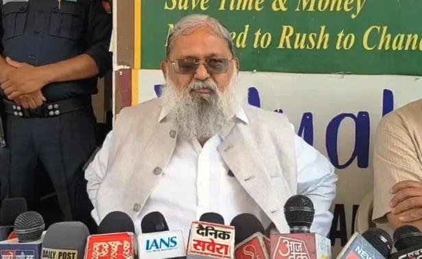 ‘संघर्ष करें, अधिकार है, लेकिन नाम बदल लें’—अनिल विज की टिप्पणी चर्चा में
