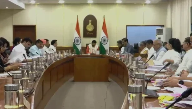 शहरी गरीबों के लिए घर का सपना होगा आसान, कैबिनेट ने दी शुल्क छूट की मंजूरी
