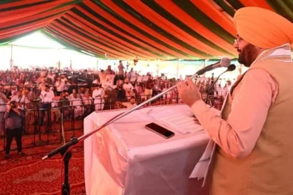 आप सरकार ने पंजाब को बर्बाद किया, भ्रष्टाचार में कांग्रेस को पीछे छोड़ा - सैनी