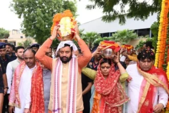 गुरुग्राम से हरियाणा के 27 संगठनात्मक जिलों के लिए रवाना हुई पवित्र कलश यात्रा