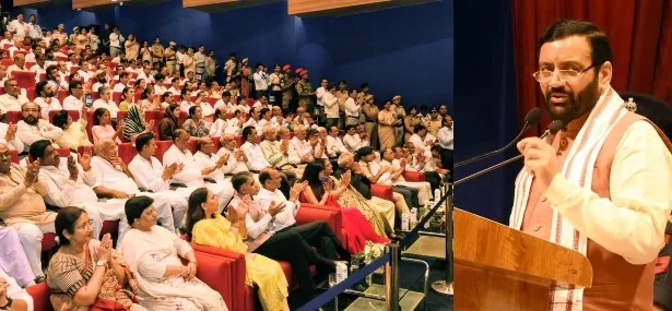 तकनीक से युक्त कक्षाएं बनाएंगी पढ़ाई को रोचक - मुख्यमंत्री