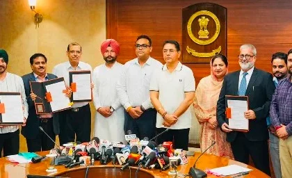 पंजाब में लगेंगी 3 लाख नई एलईडी सोलर स्ट्रीट लाइटें