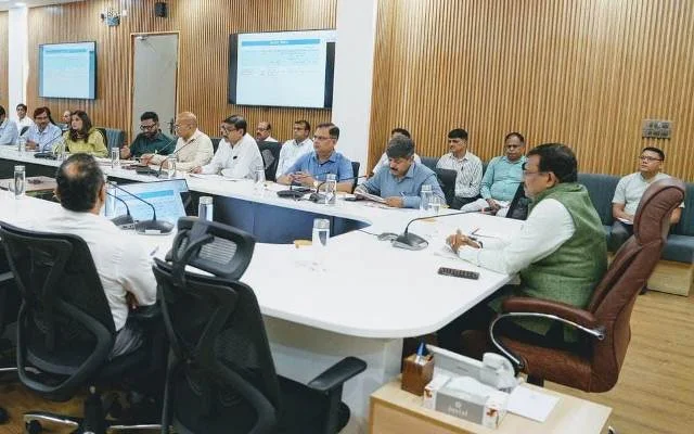 बाह्य सहायतित योजनाओं से आधारभूत संरचना विकास को मिलेगी नई गति - CS