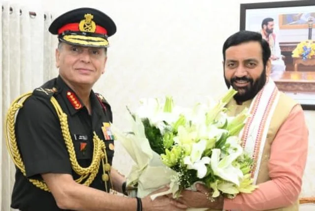 मुख्यमंत्री सैनी से मिले सेना प्रमुख