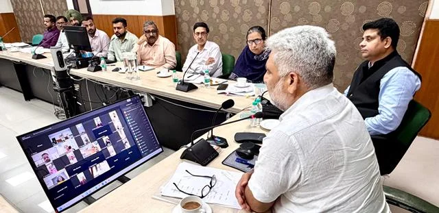 धान के आगामी सीजन में फर्जी एंट्री रोकने के लिए सतर्क रहें अधिकारी - कटारूचक्क