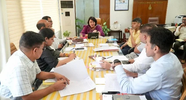 लंबित म्यूटेशन मामलों को जल्द निपटाने के निर्देश