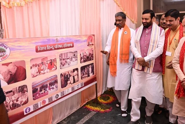 सीएम सैनी ने अशोक सिंहल को श्रद्धांजलि अर्पित कर उनके योगदान को किया याद