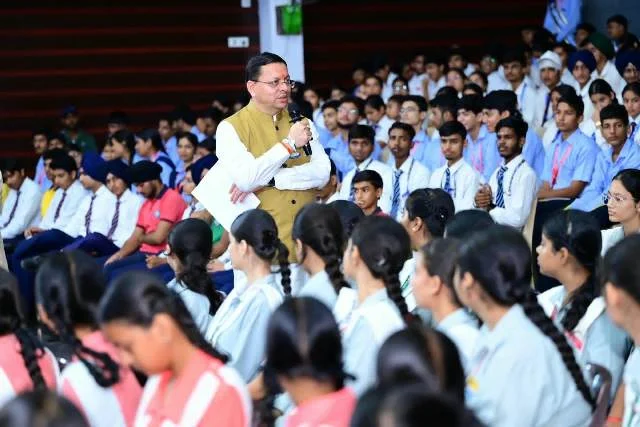 ‘कैसा हो मेरे सपनों का उत्तराखंड’ पर 140 विद्यार्थियों से संवाद करेंगे सीएम