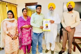 मंत्री गुरमीत सिंह खुड्डियां ने 23 नवनियुक्त कर्मचारियों को सौंपे पत्र