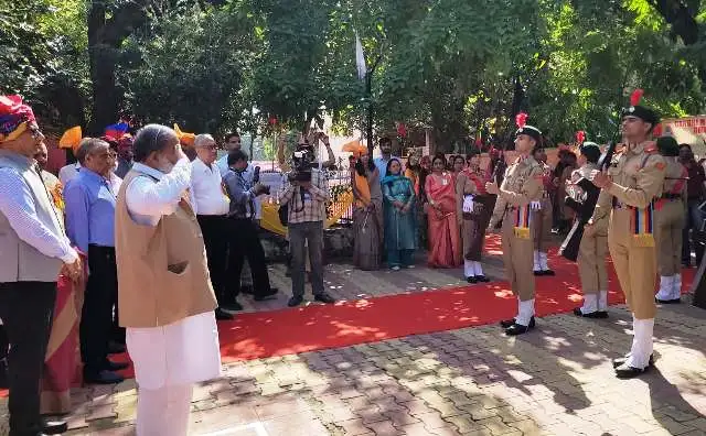 सकारात्मक कार्यों में ऊर्जा लगाएं युवा - अनिल विज